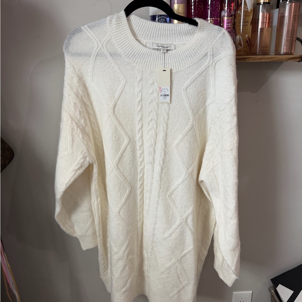 Francesca's Collections Cream Cable Knit Sweater